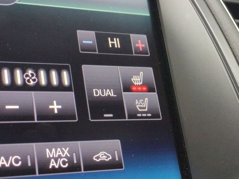 Used 2014 Ford Taurus Limited image 34