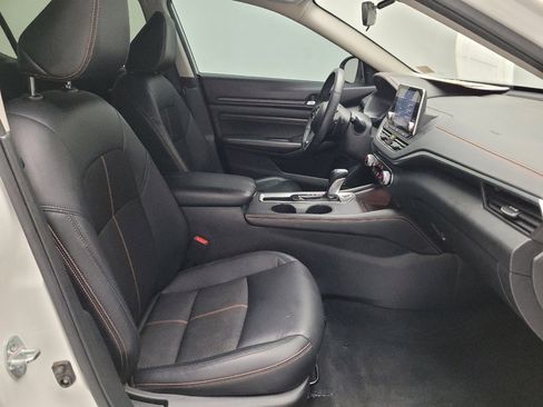 Used 2021 Nissan Altima 2.5 SR image 21