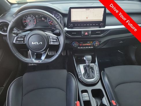 Used 2023 Kia Forte GT-Line w/ GT-Line Technology Package FWD image 4