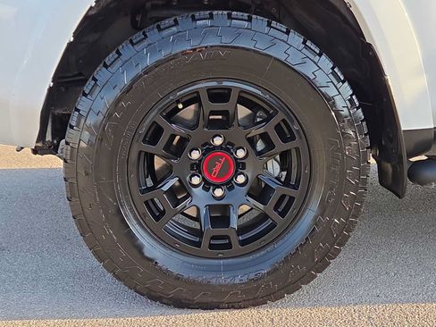 Certified 2024 Toyota 4Runner SR5 Premium w/ Moonroof Package AWD/4WD image 12