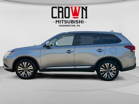 Used 2020 Mitsubishi Outlander SE FWD image 6
