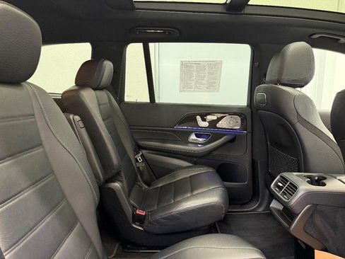 Used 2020 Mercedes-Benz GLS 450 4MATIC image 8