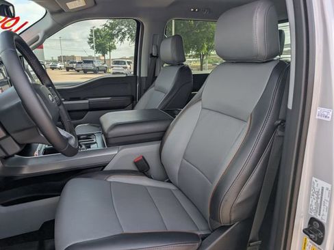 Used 2025 Ford F150 Lariat w/ Equipment Group 501A Mid image 26