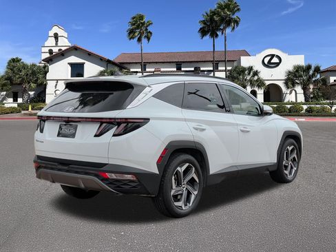 Used 2024 Hyundai Tucson Limited FWD image 2