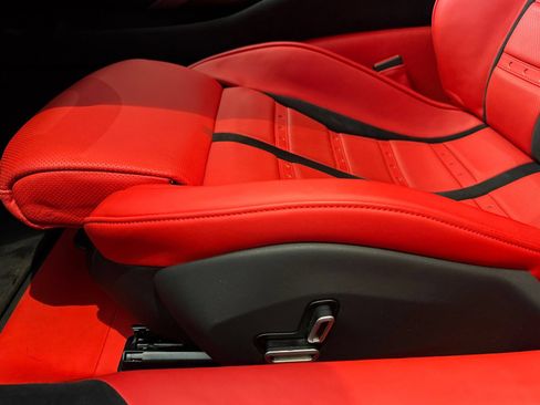 Used 2025 Ferrari 12Cilindri RWD image 14