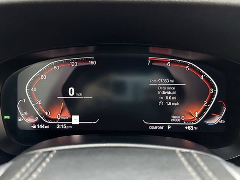 Used 2020 BMW 530i w/ Convenience Package RWD image 23