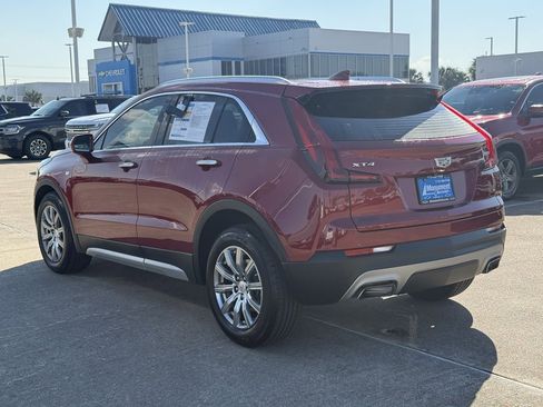Used 2019 Cadillac XT4 Premium Luxury w/ Cold Weather Package image 14
