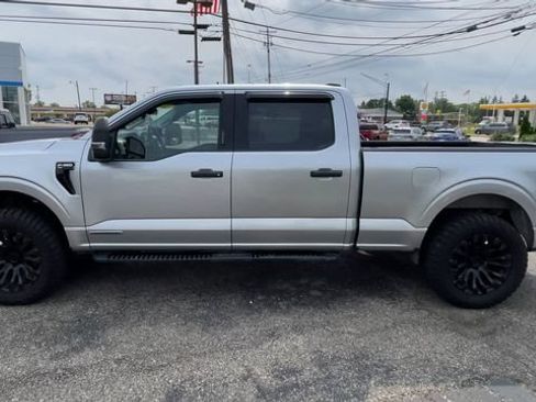 Used 2022 Ford F150 XLT w/ Equipment Group 301A Mid AWD/4WD image 7