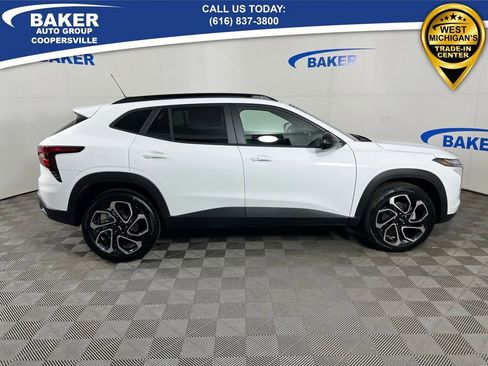 New 2026 Chevrolet Trax RS image 6