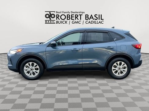 Used 2025 Ford Escape Active w/ Cold Weather Package AWD/4WD image 5