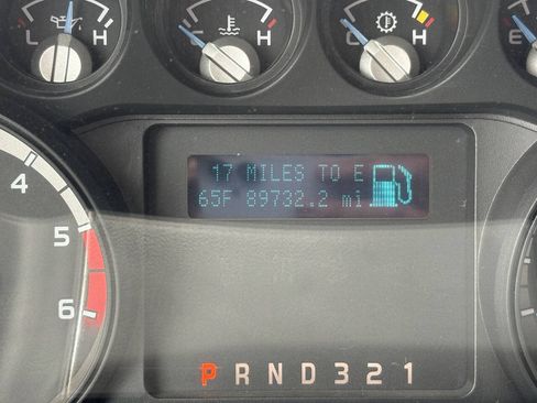 Used 2015 Ford F550 4x4 Regular Cab Super Duty w/ Power Equipment Group image 19