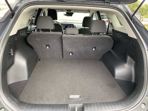 Used 2024 Kia Sportage LX image 5