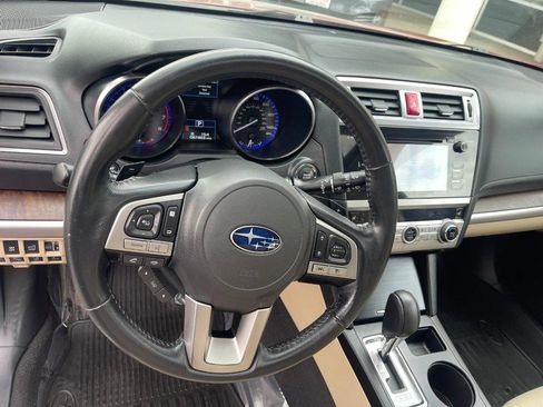 Used 2016 Subaru Outback 2.5i Limited AWD/4WD image 27