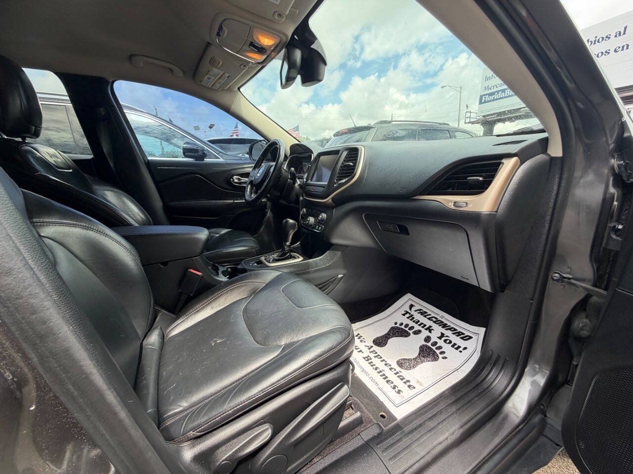 Used 2016 Jeep Cherokee Limited FWD image 25