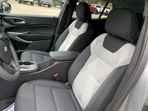 New 2026 Chevrolet Trax LS w/ LS Convenience Package FWD image 10