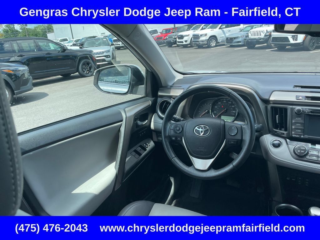 Used 2015 Toyota RAV4 Limited AWD/4WD image 62