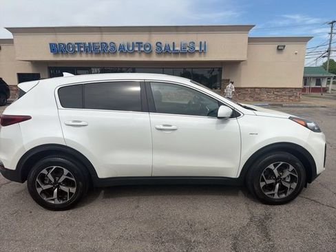 Used 2021 Kia Sportage LX AWD/4WD image 7