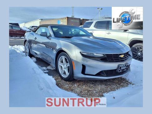 Used 2020 Chevrolet Camaro LT image 1