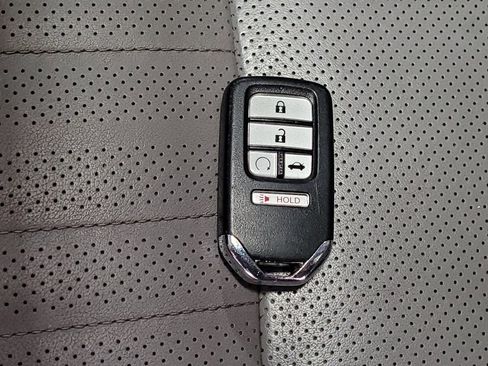 Used 2020 Honda Accord EX-L image 32