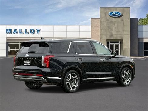 Used 2023 Hyundai Palisade Limited image 2