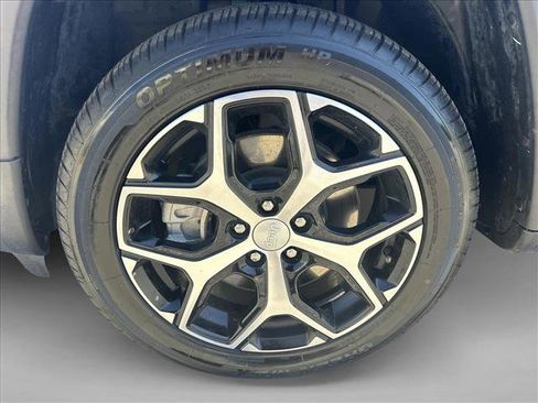 Used 2024 Jeep Compass Limited AWD/4WD image 23