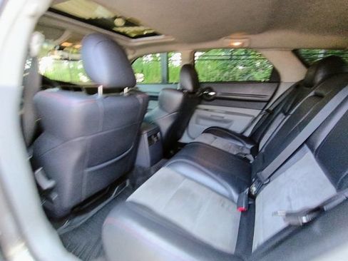 Used 2006 Dodge Magnum SRT8 w/ SRT Option Group III RWD image 65