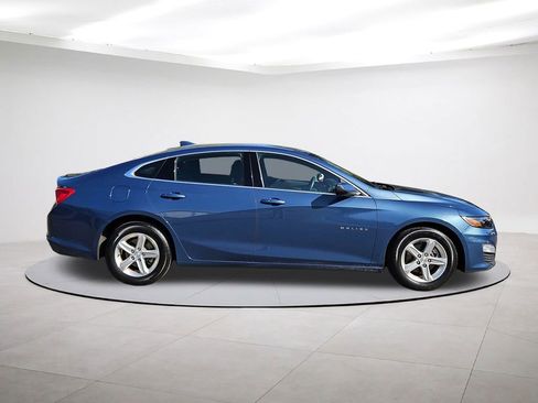 Used 2024 Chevrolet Malibu LT FWD image 8