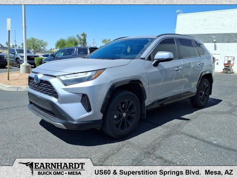 Used 2024 Toyota RAV4 SE w/ Convenience Package AWD/4WD image 1