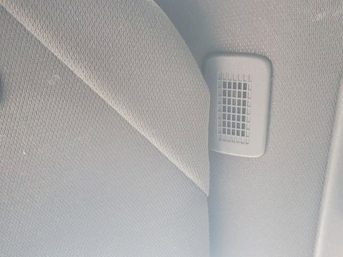 Used 2019 Lincoln MKT AWD image 16