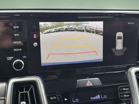 Used 2023 Kia Sorento S w/ Panoramic Sunroof Package FWD image 27