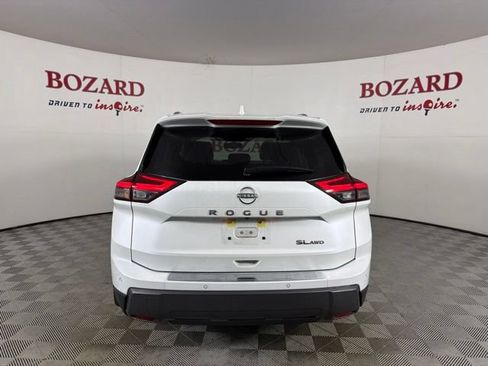 Used 2025 Nissan Rogue SL w/ SL Premium Package AWD/4WD image 7