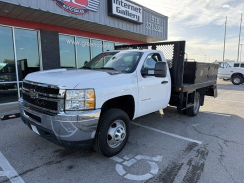 Used 2011 Chevrolet Silverado 3500 W/T image 1