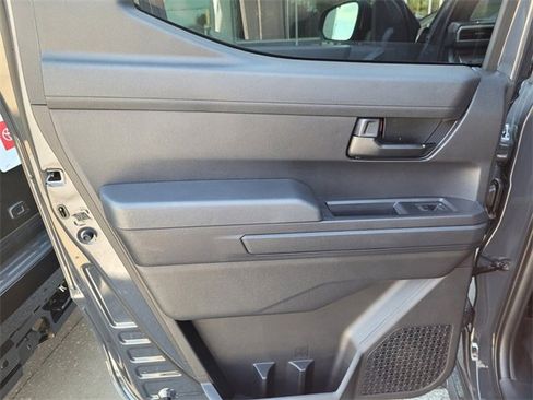 New 2024 Toyota Tacoma 4x4 Double Cab image 23