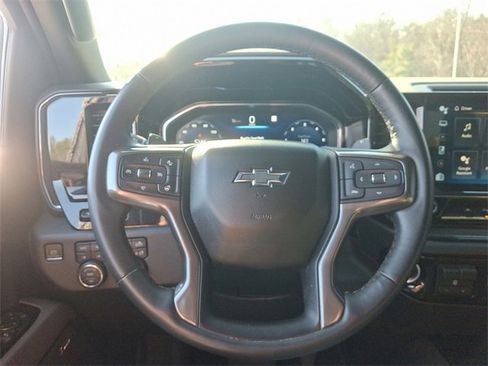 Used 2023 Chevrolet Silverado 1500 ZR2 w/ Technology Package image 19