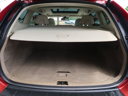 Used 2013 Volvo XC60 3.2 AWD/4WD image 36