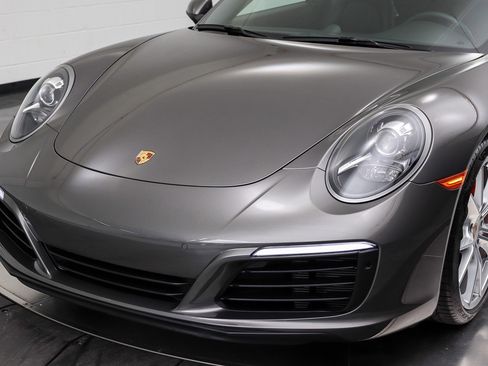 Used 2019 Porsche 911 Carrera S RWD image 8