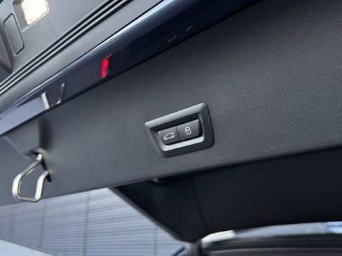 Used 2025 BMW X3 xDrive30i w/ Premium Package image 31