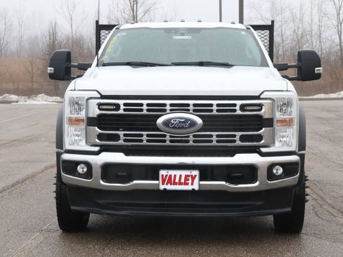 Used 2024 Ford F550 4x4 Crew Cab Super Duty image 3
