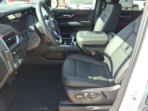New 2026 GMC Yukon XL Denali w/ Sun & Power Step Package image 14