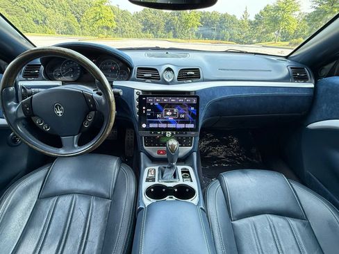 Used 2013 Maserati GranTurismo Convertible RWD image 23