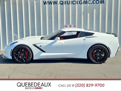 Used 2014 Chevrolet Corvette Stingray Coupe w/ 3LT Preferred Equipment Group RWD image 4