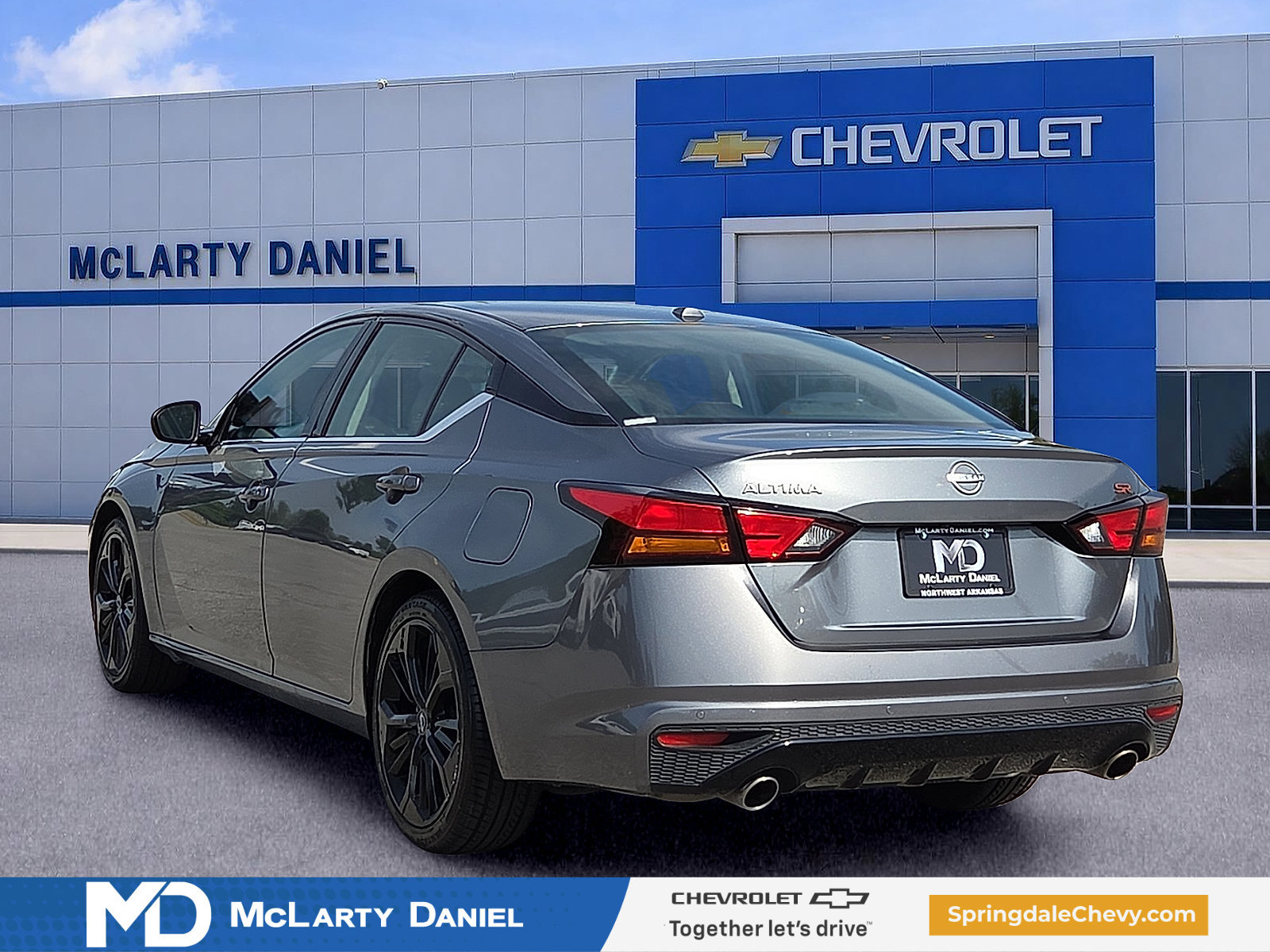 Used 2023 Nissan Altima 2.5 SR FWD image 4