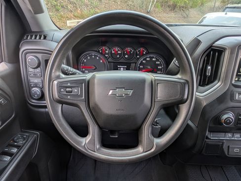 Used 2019 Chevrolet Silverado 1500 Custom Trail Boss w/ Custom Convenience Package image 23