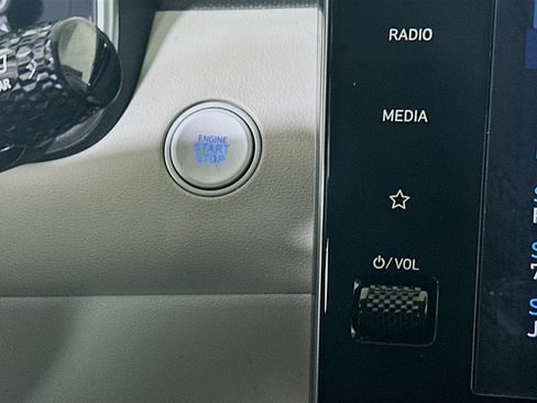 Used 2024 Hyundai Tucson SEL FWD image 20