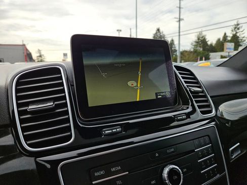 Used 2018 Mercedes-Benz GLE 350 4MATIC image 22