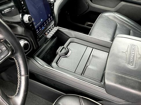 Used 2022 RAM 1500 Limited image 31