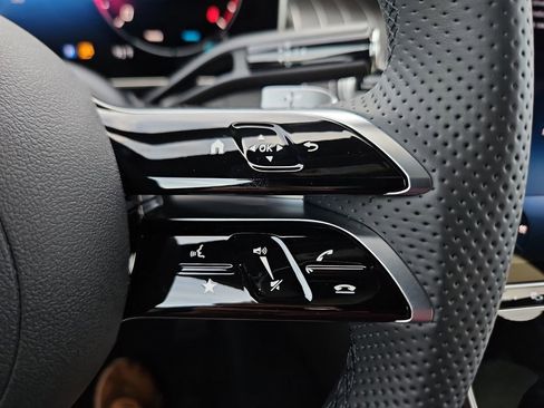New 2026 Mercedes-Benz GLC 300 image 28