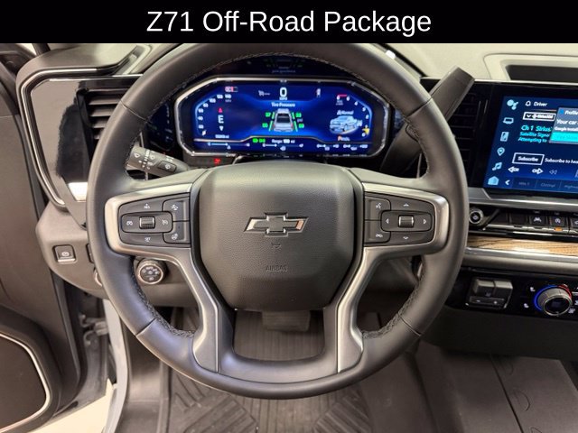 Certified 2024 Chevrolet Silverado 1500 RST AWD/4WD image 9