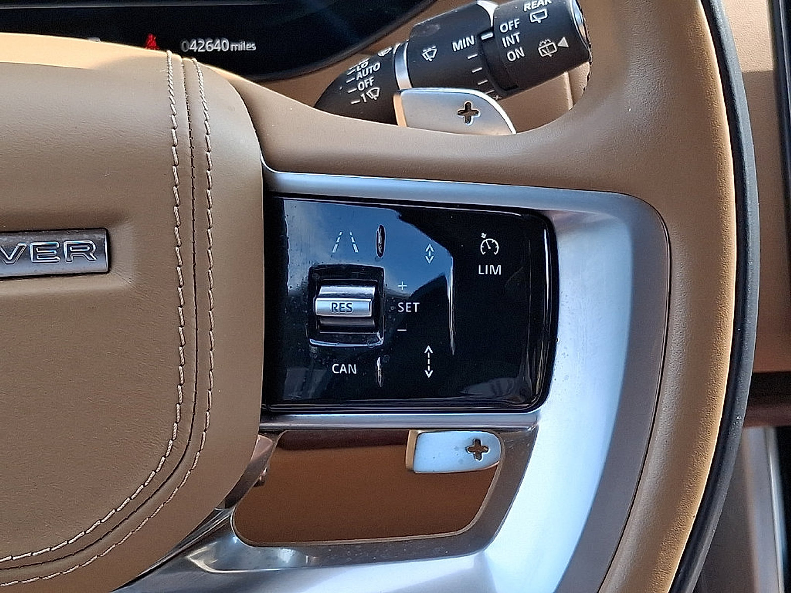 Certified 2023 Land Rover Range Rover SE AWD/4WD image 25