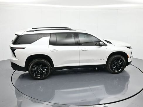 Certified 2024 Chevrolet Traverse RS w/ LPO, Floor Liner Package image 35